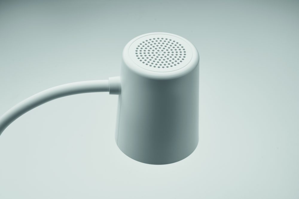 Lampa z ładowarką i głośnikiem - obrazek 9